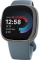 Fitbit Versa 4 tracker aktywności wasserfallblau/aluminium platynowy
